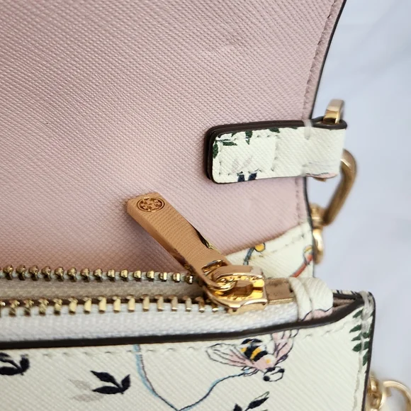Tory Burch Emerson Poetry Of Things Crossbody Wallet - Picture 7 of 8